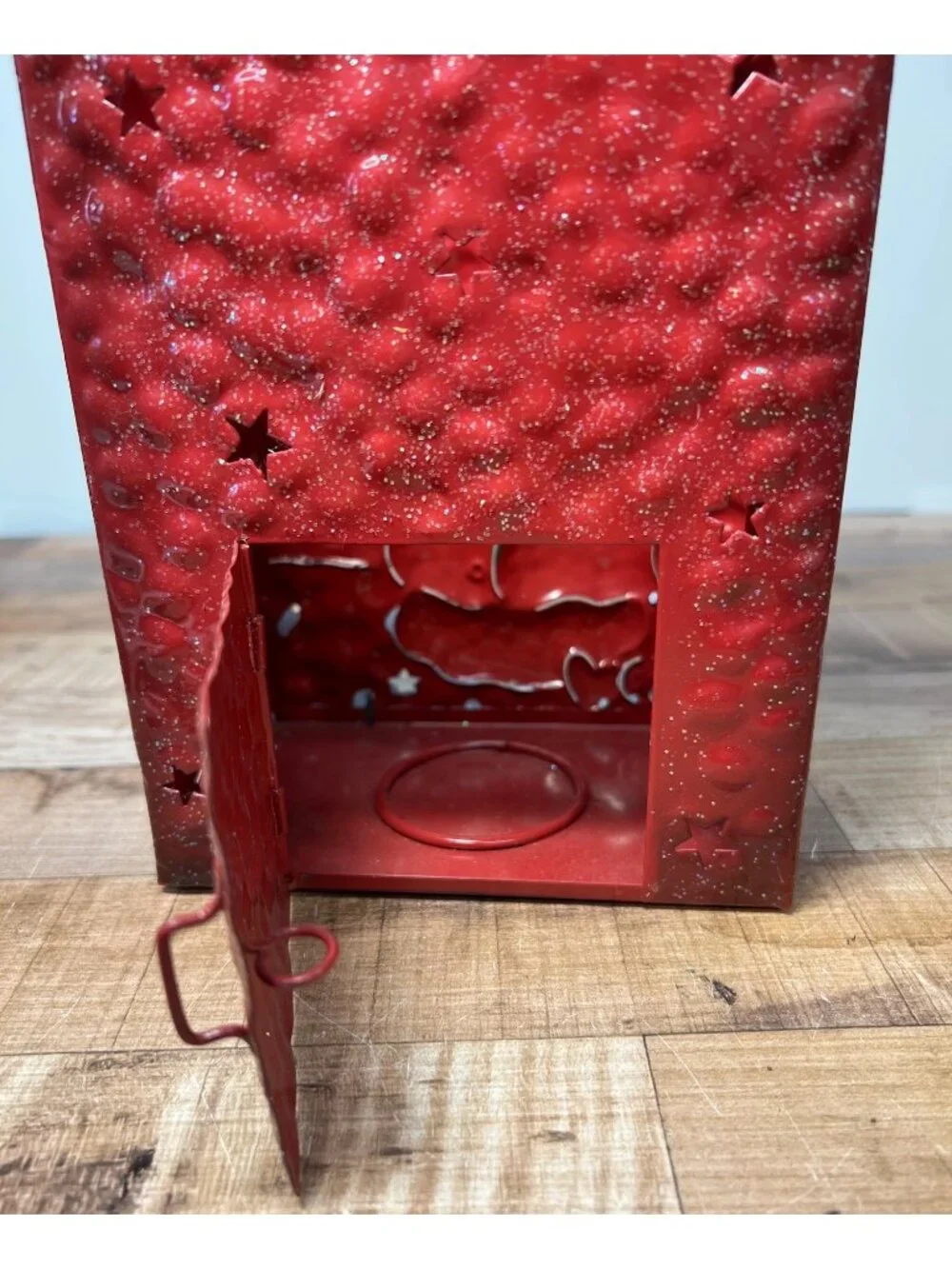 Decorative Holiday Metal Candle Holder With Snowman Design